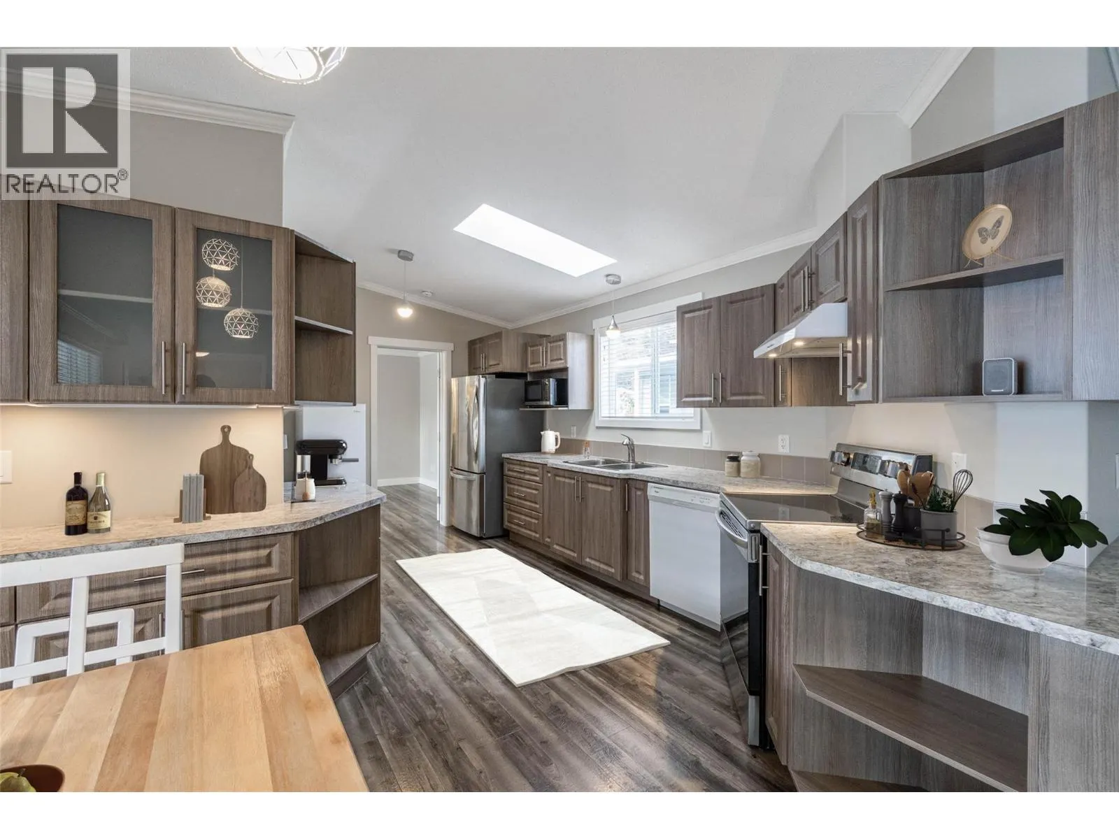 8598 HWY 97 Unit# 90