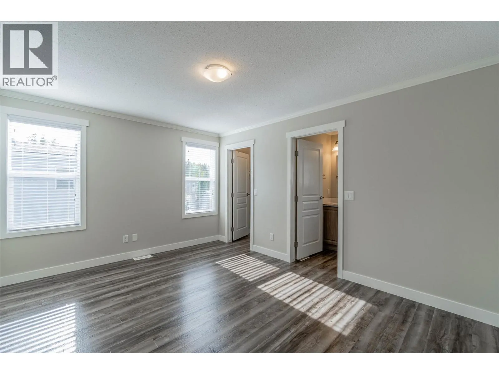 8598 HWY 97 Unit# 90