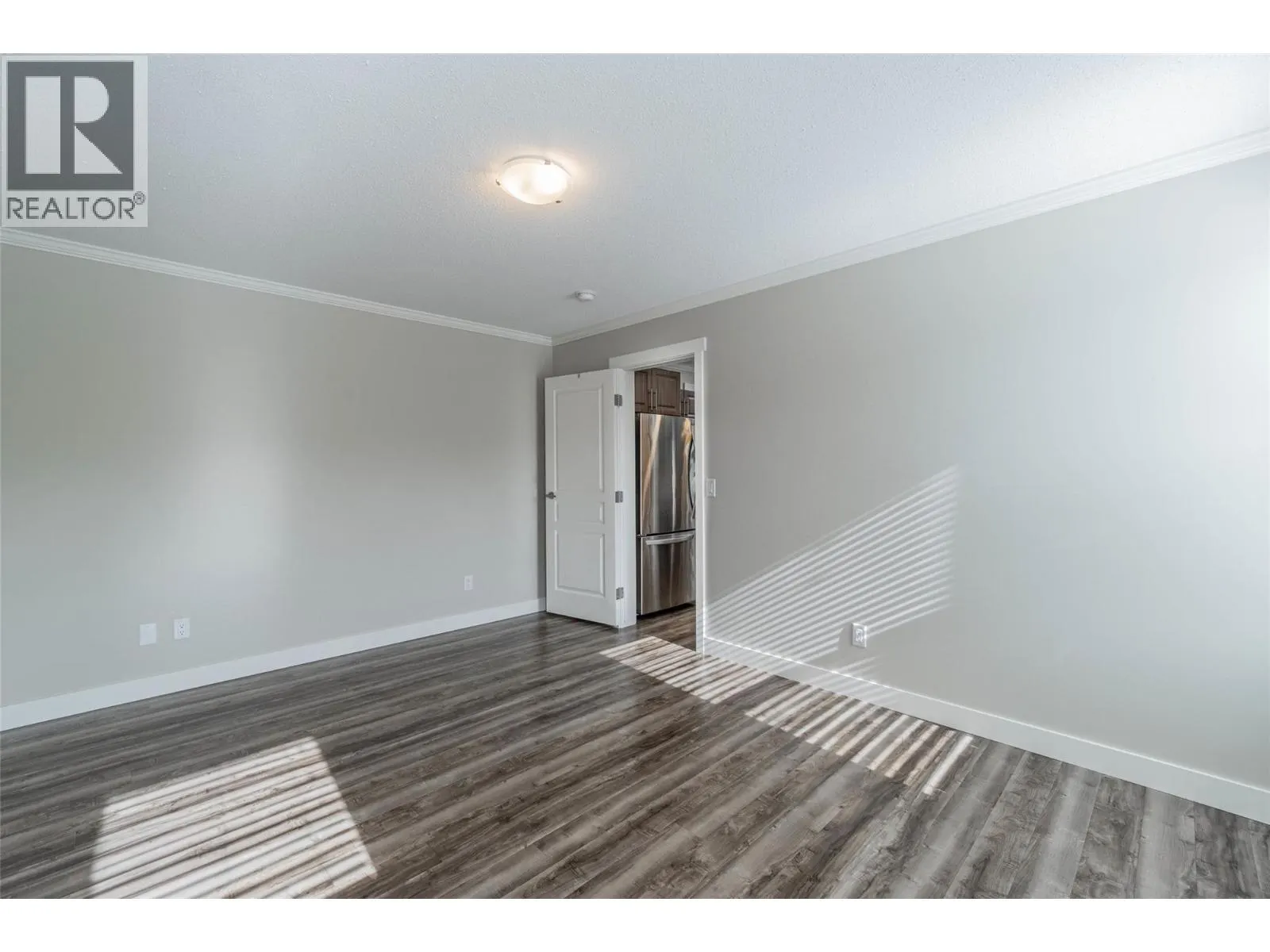 8598 HWY 97 Unit# 90