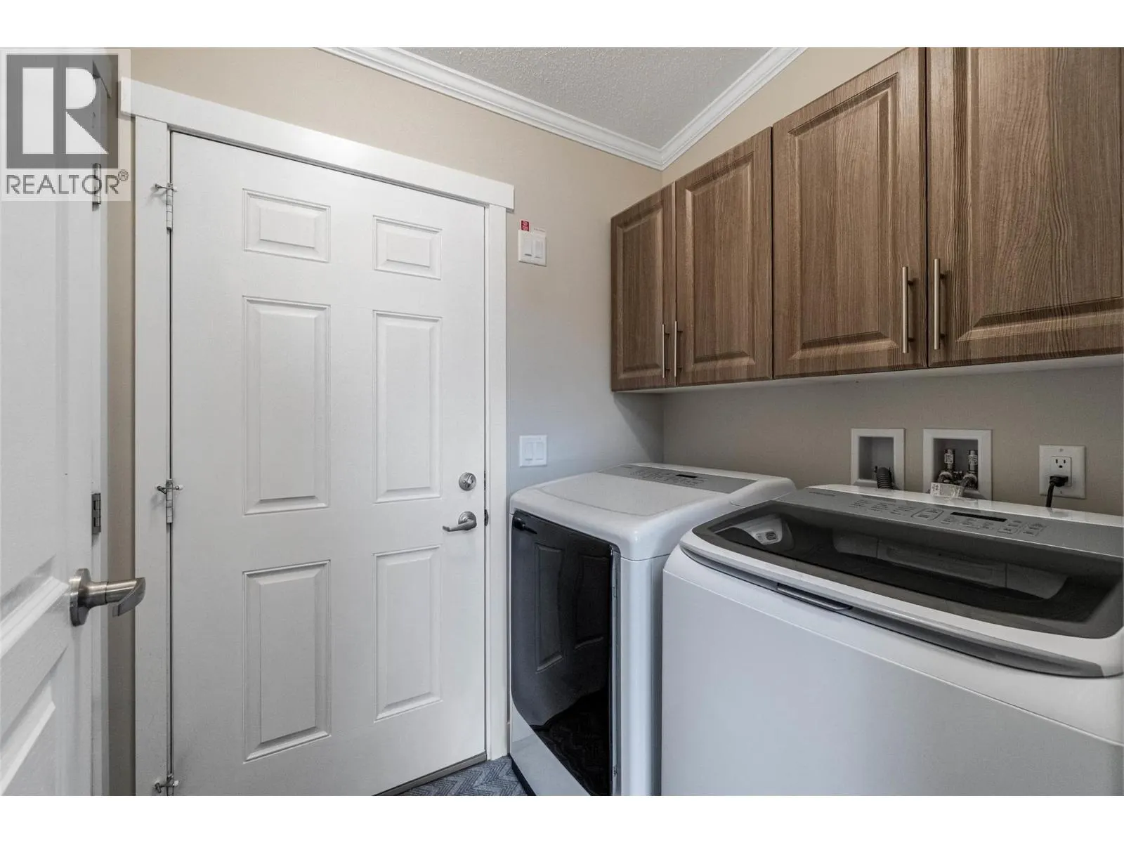 8598 HWY 97 Unit# 90