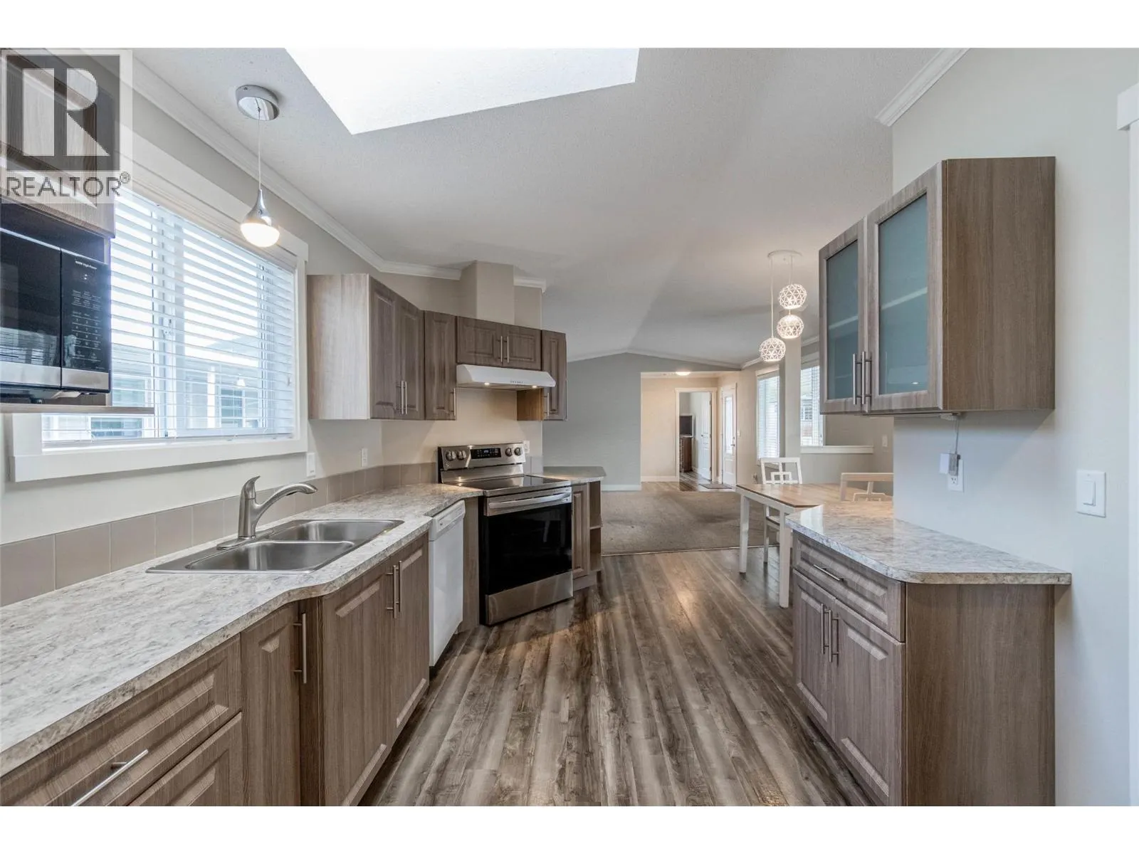 8598 HWY 97 Unit# 90