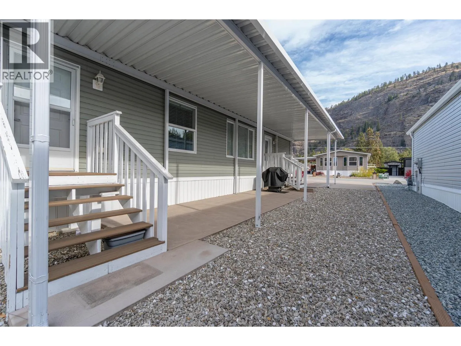 8598 HWY 97 Unit# 90
