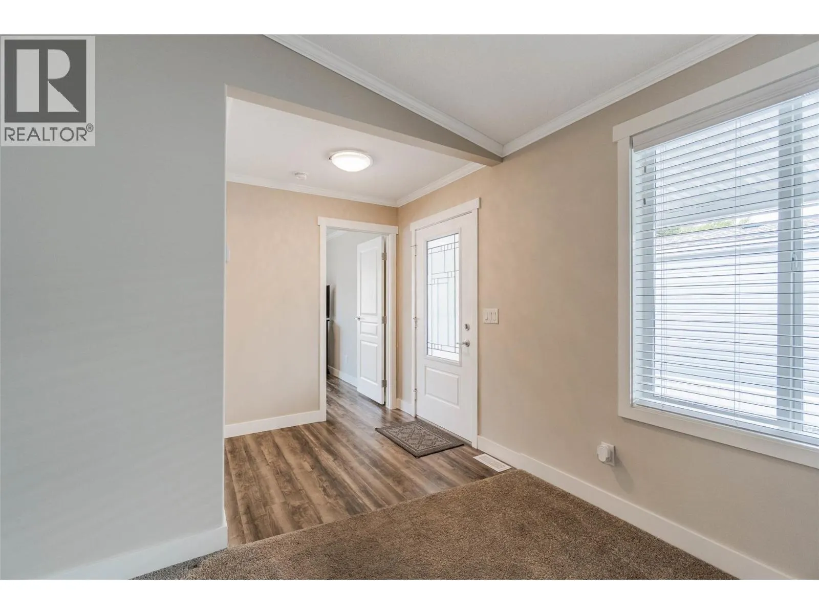 8598 HWY 97 Unit# 90