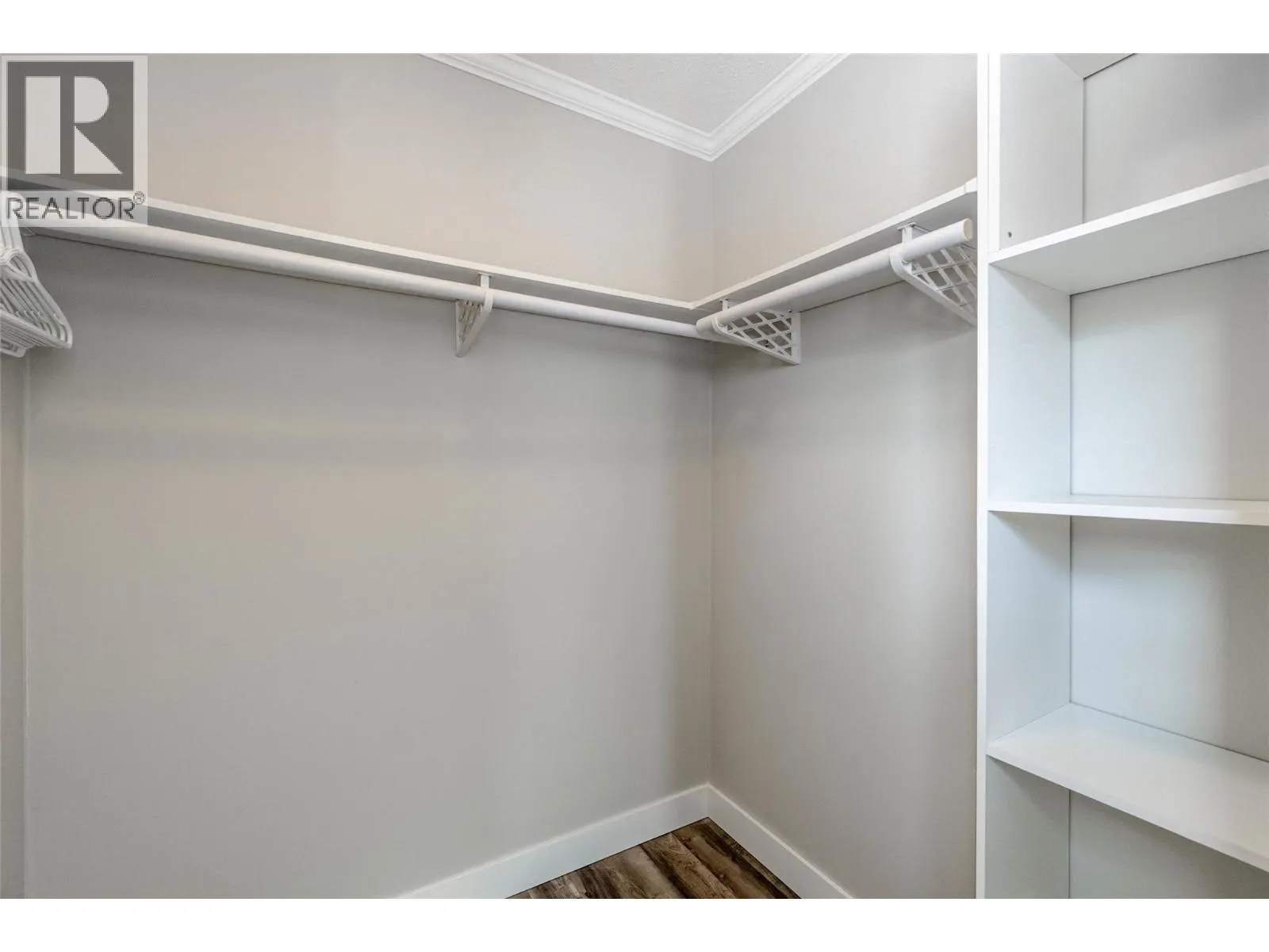 8598 HWY 97 Unit# 90