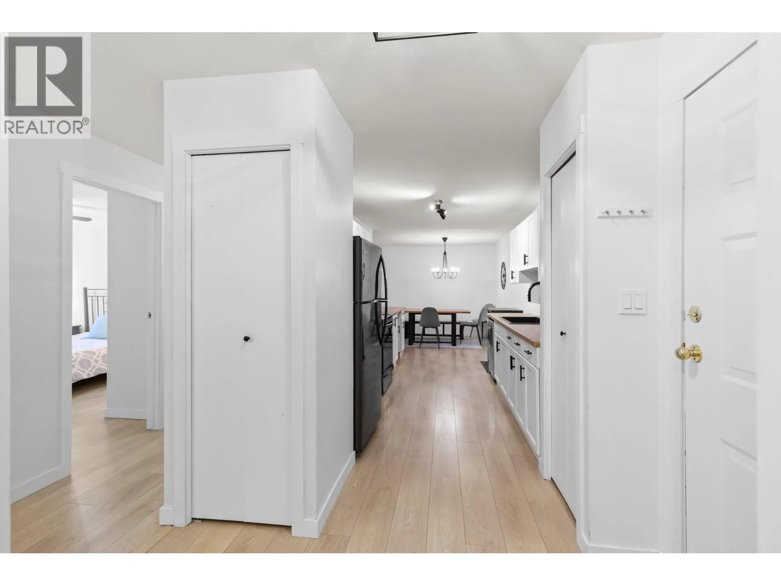 3854 Gordon Drive Unit# 285