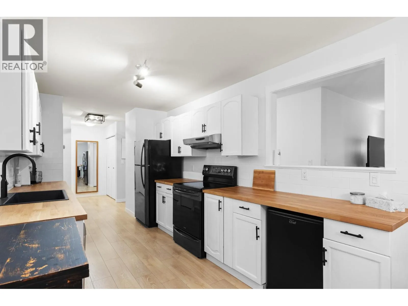 3854 Gordon Drive Unit# 285