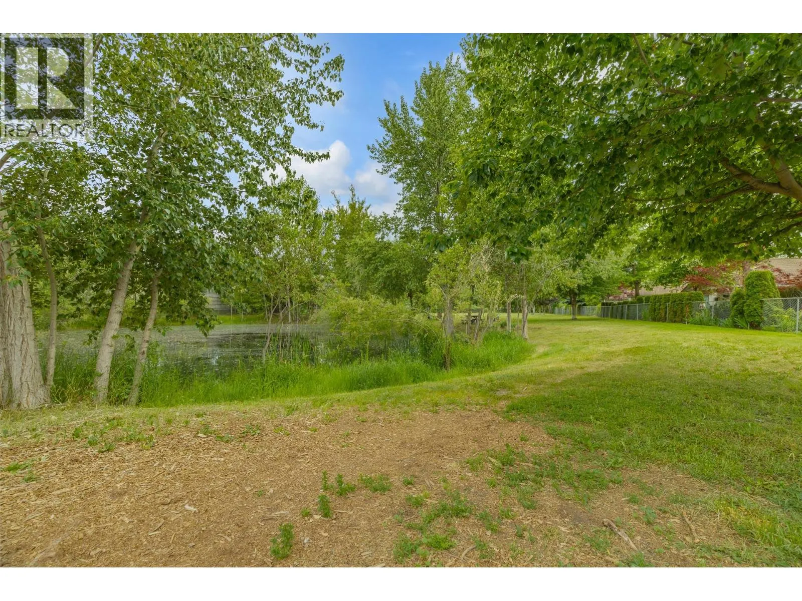 3854 Gordon Drive Unit# 285