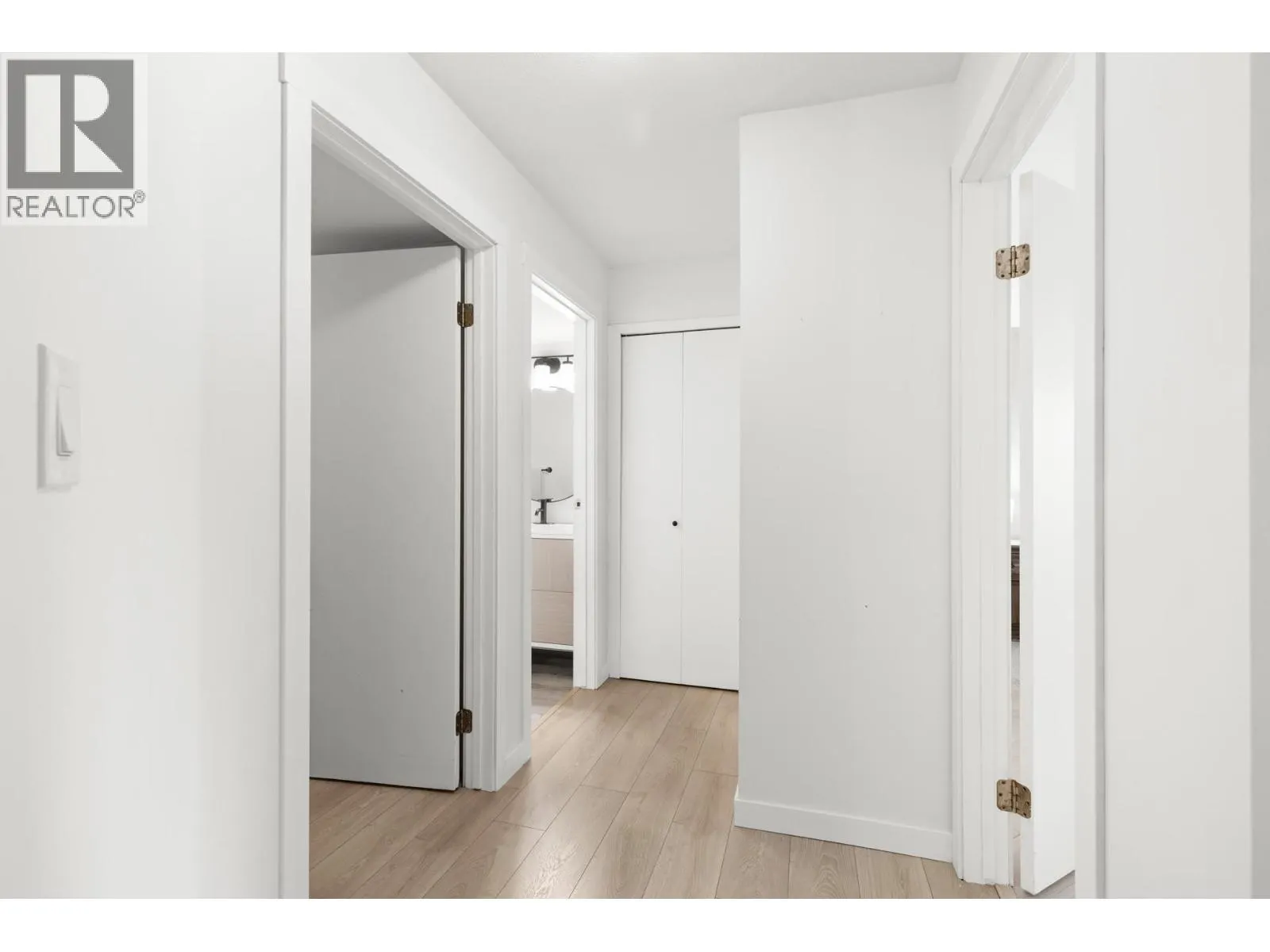 3854 Gordon Drive Unit# 285