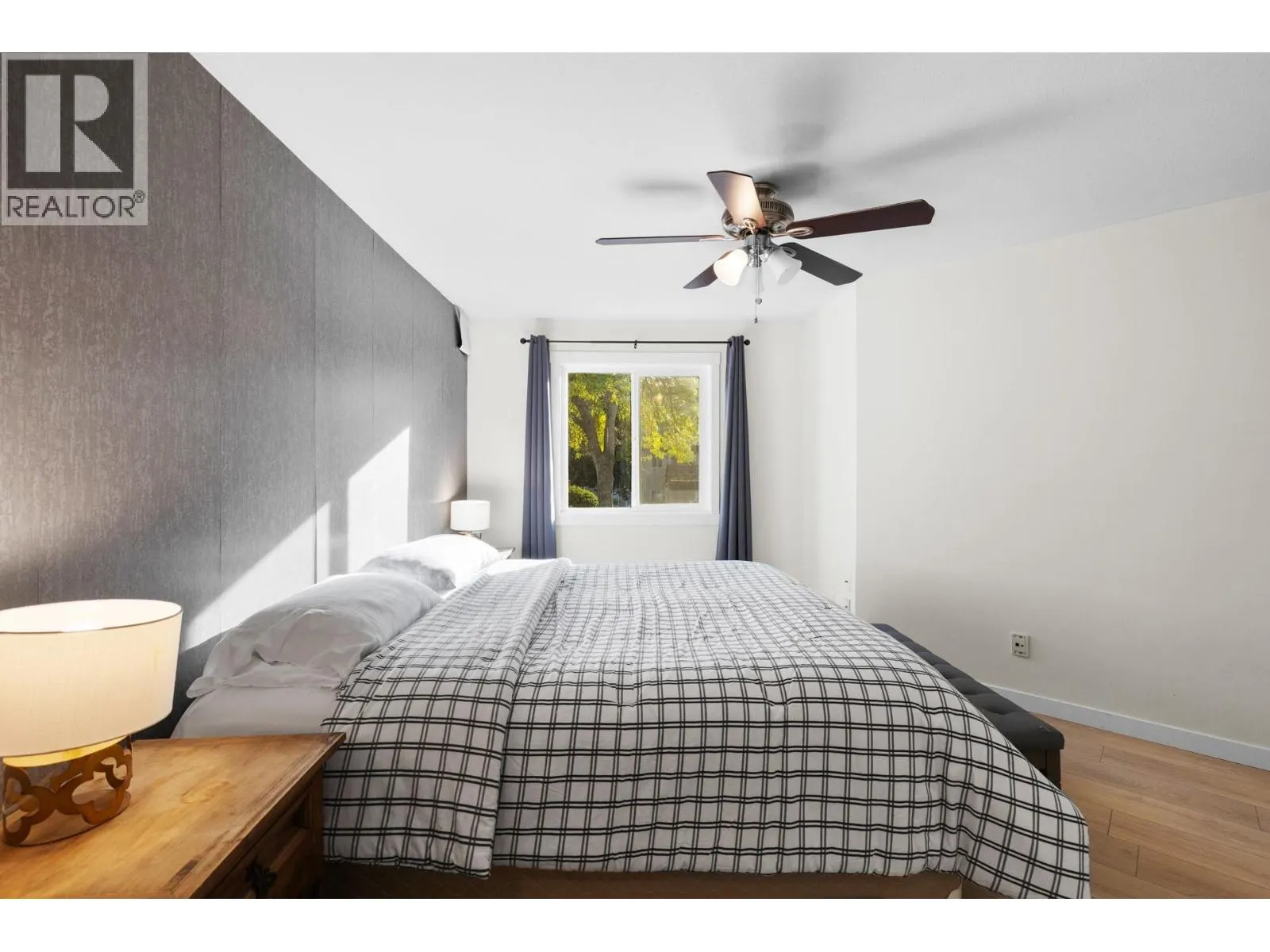 3854 Gordon Drive Unit# 285