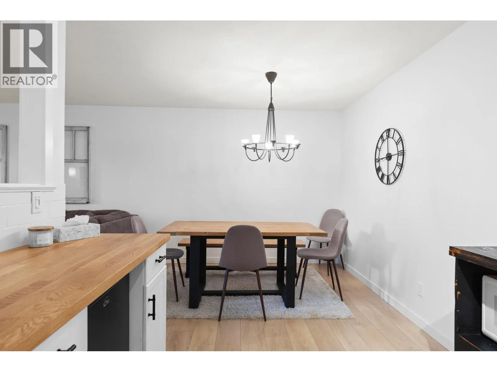 3854 Gordon Drive Unit# 285