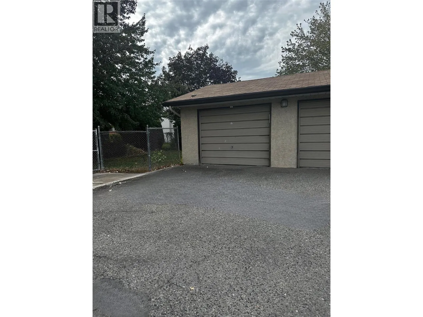 3854 Gordon Drive Unit# 285