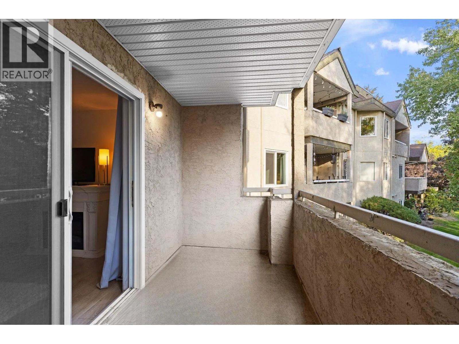 3854 Gordon Drive Unit# 285