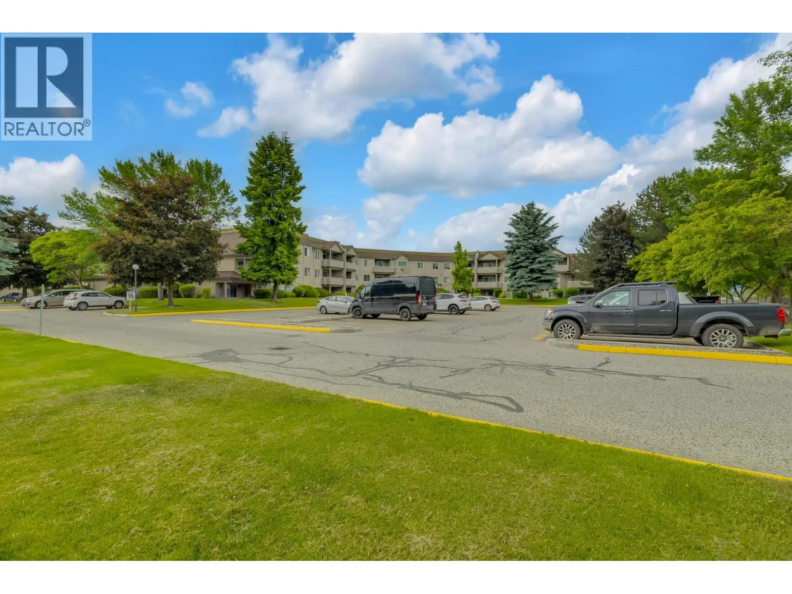 3854 Gordon Drive Unit# 285