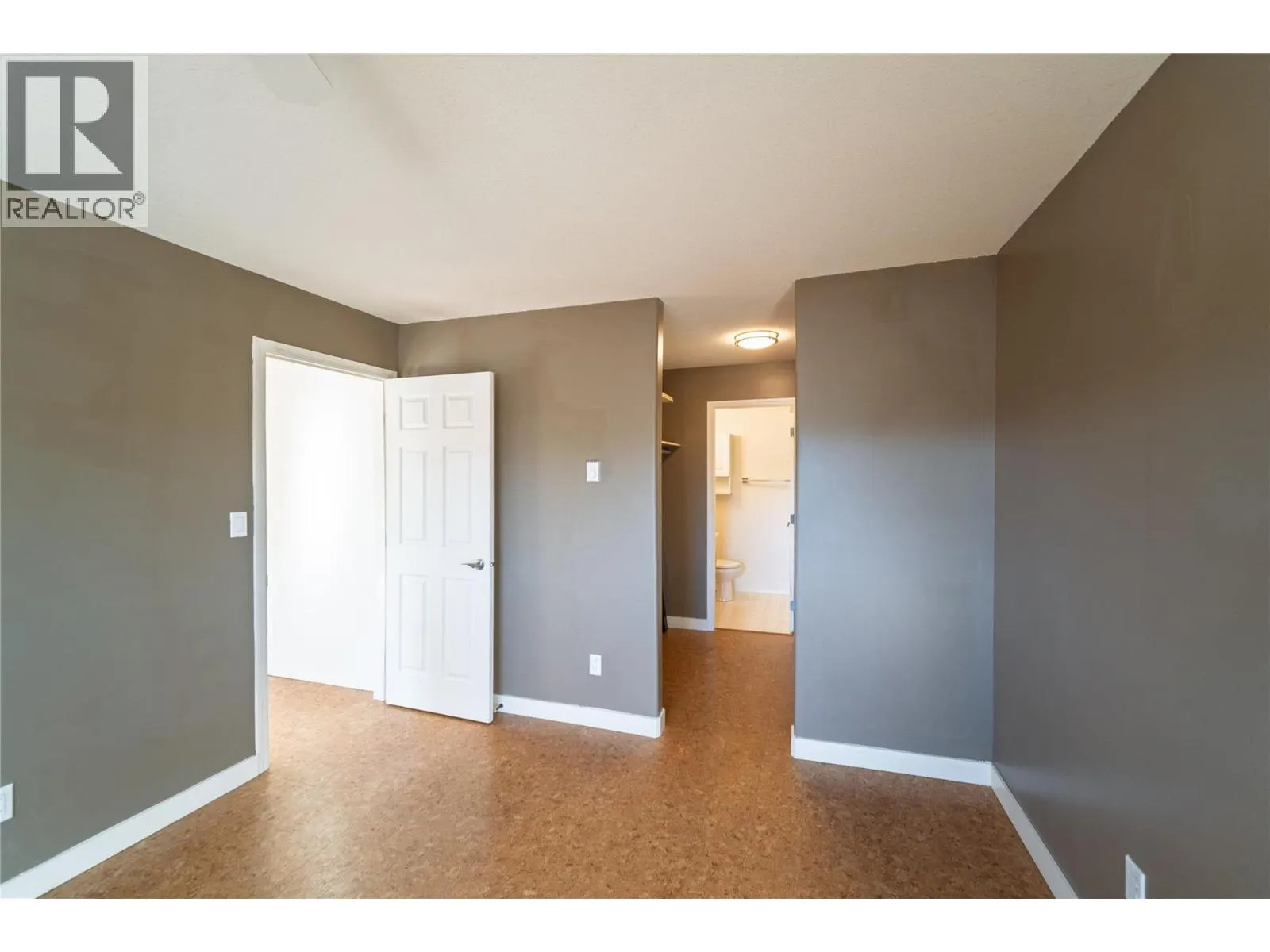 1201 KOKANEE  N Drive N Unit# 206