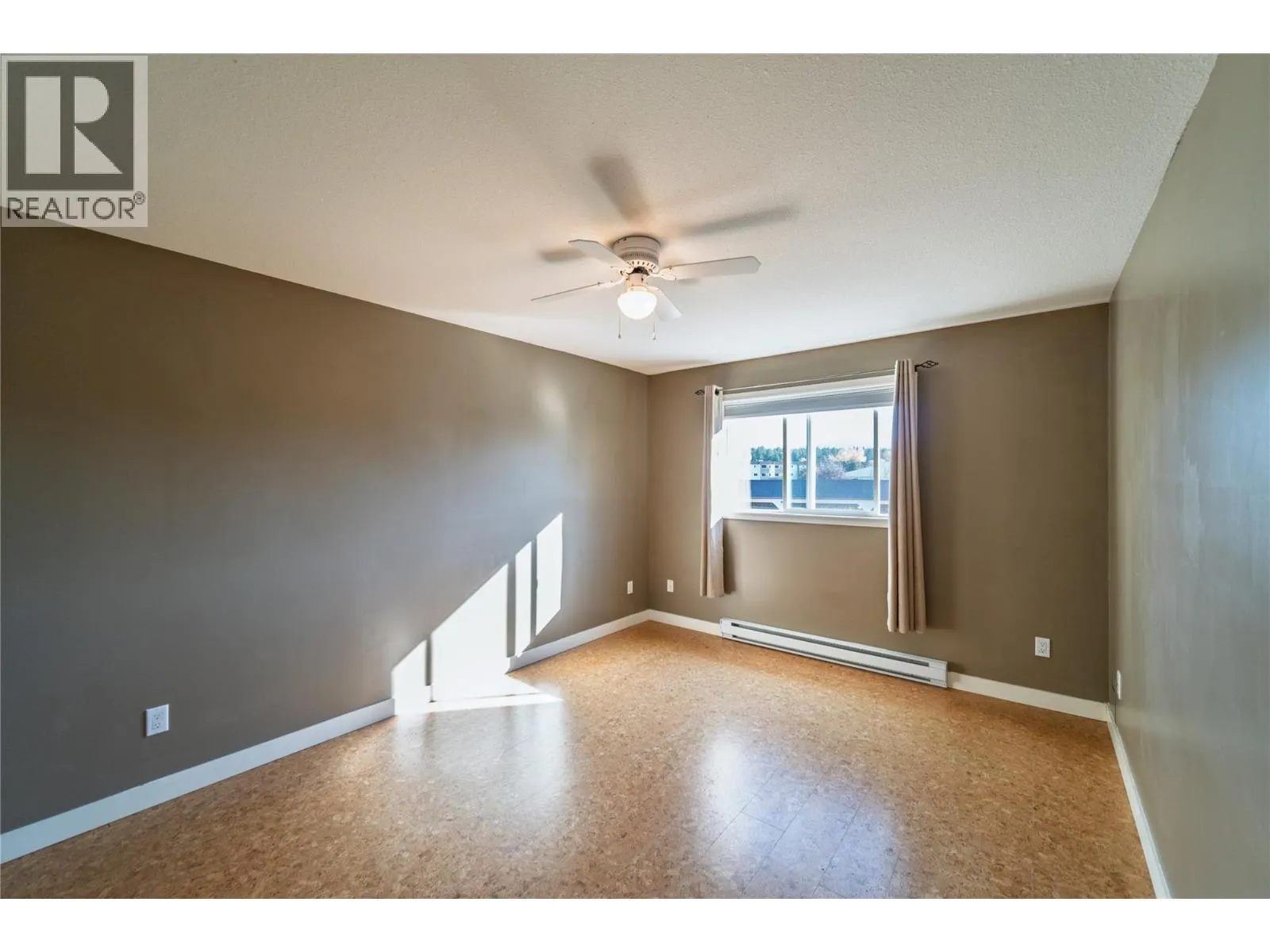 1201 KOKANEE  N Drive N Unit# 206
