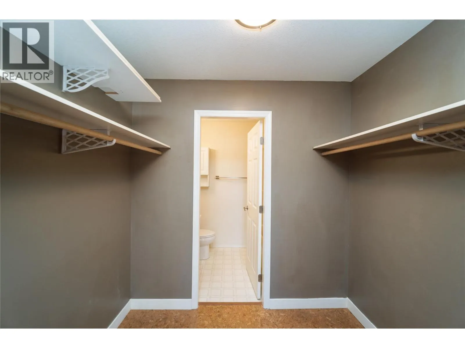 1201 KOKANEE  N Drive N Unit# 206