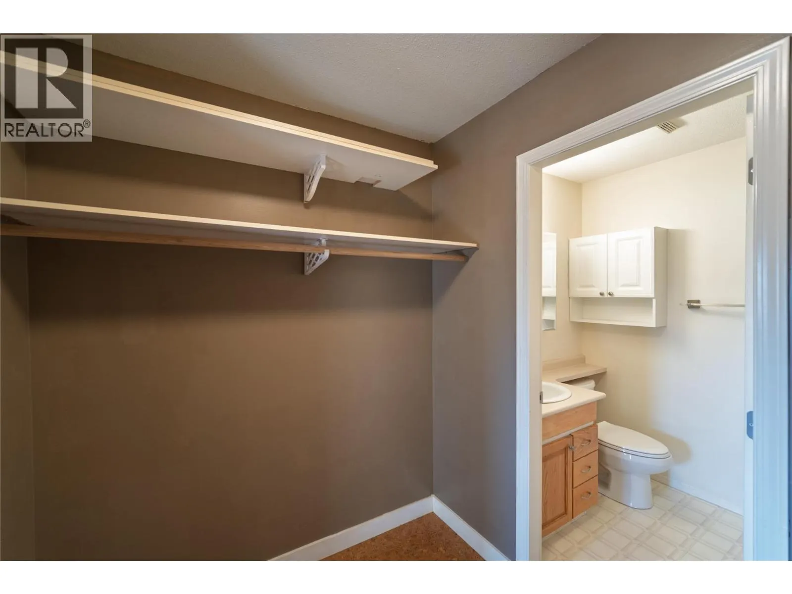 1201 KOKANEE  N Drive N Unit# 206