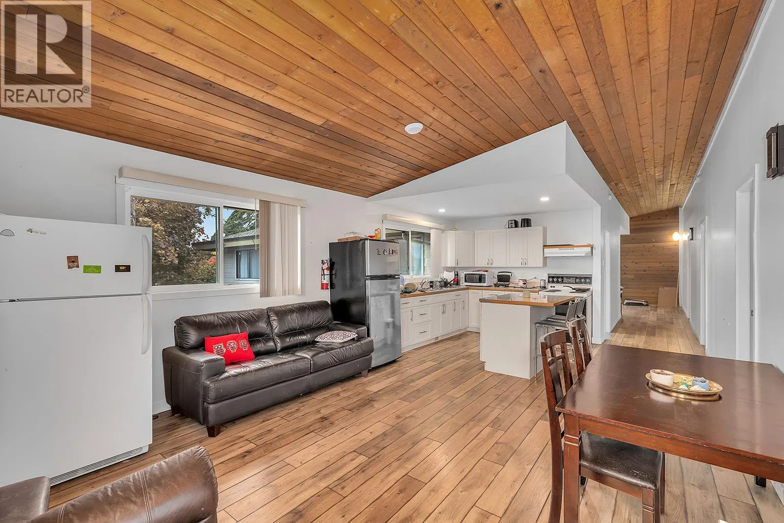 154 Applebrooke Crescent