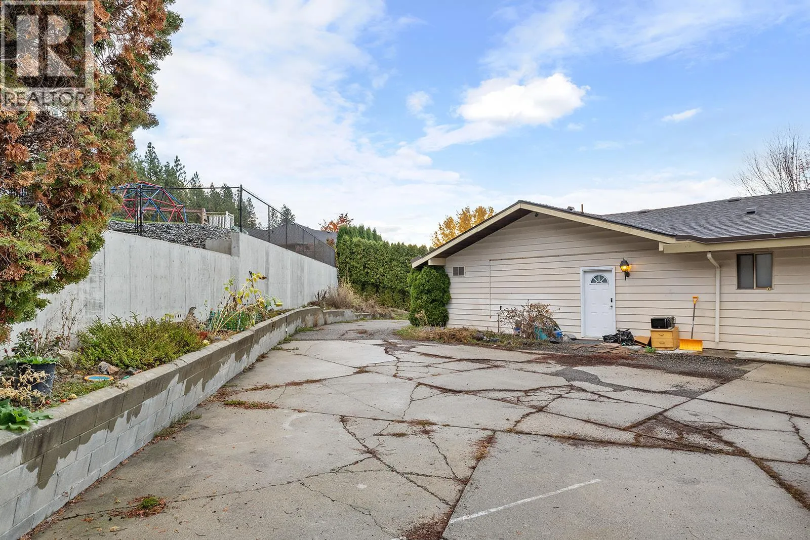 154 Applebrooke Crescent