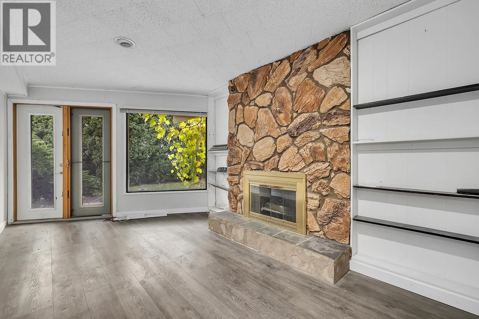 154 Applebrooke Crescent