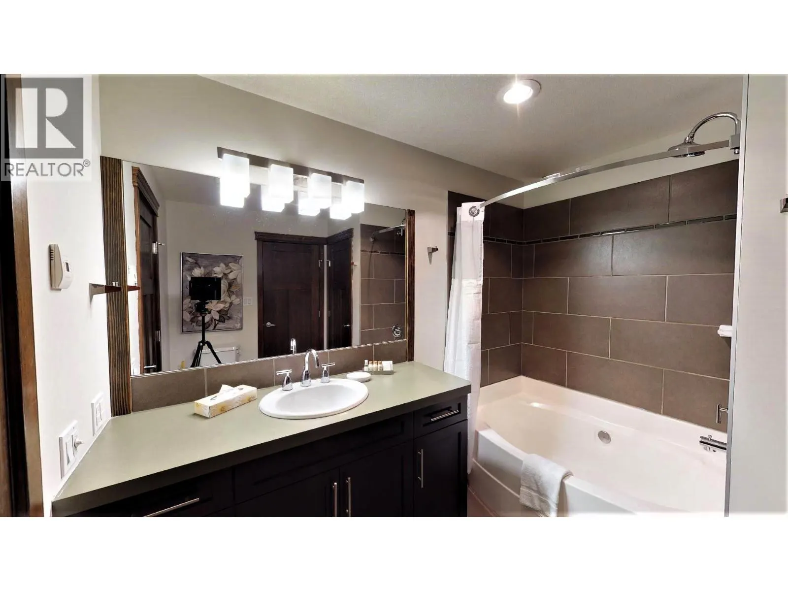 700 BIGHORN Boulevard Unit# 735 E1