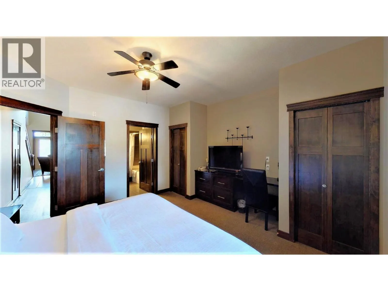 700 BIGHORN Boulevard Unit# 735 E1