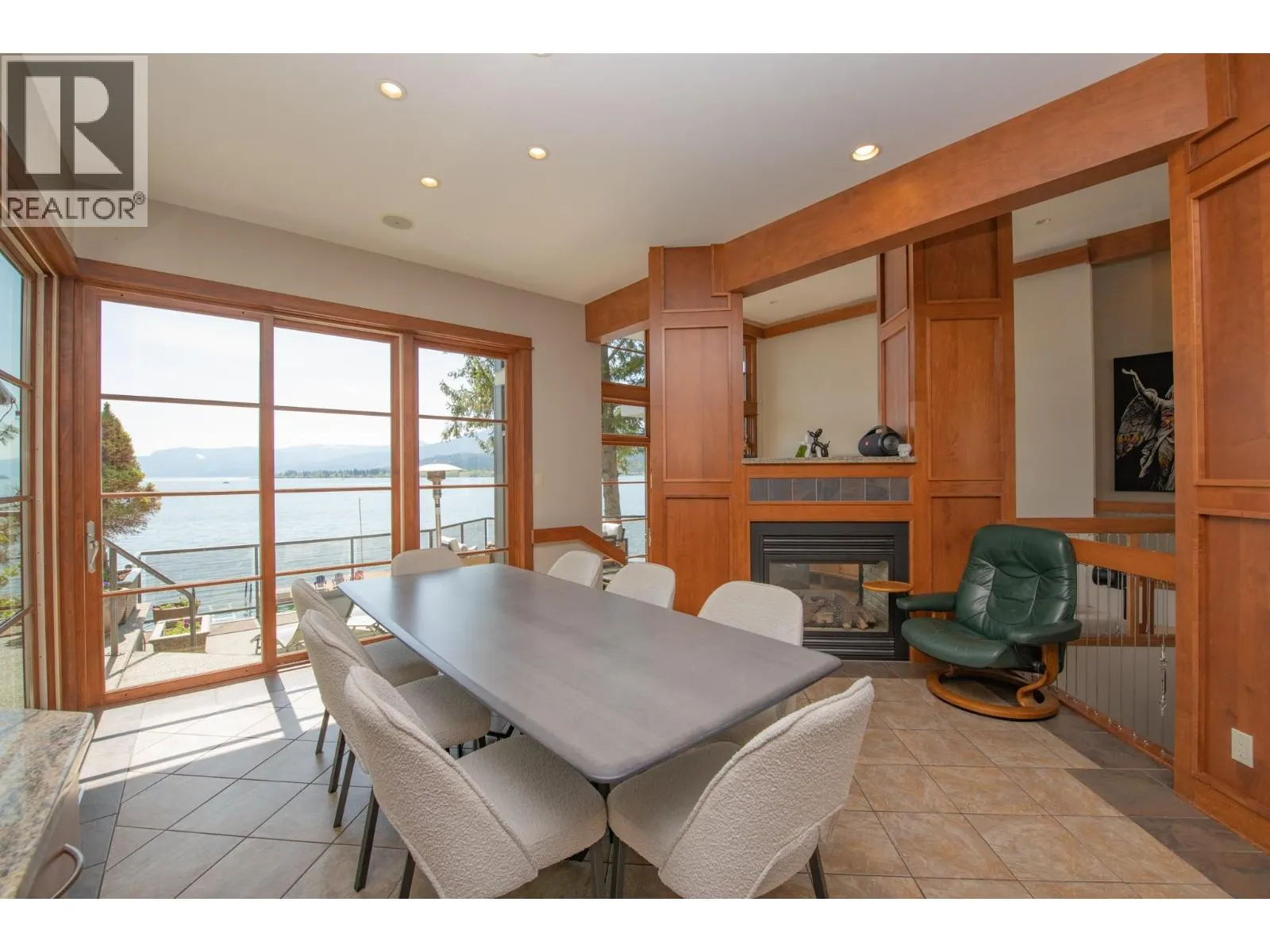 100 Kestrel Place Unit# 12