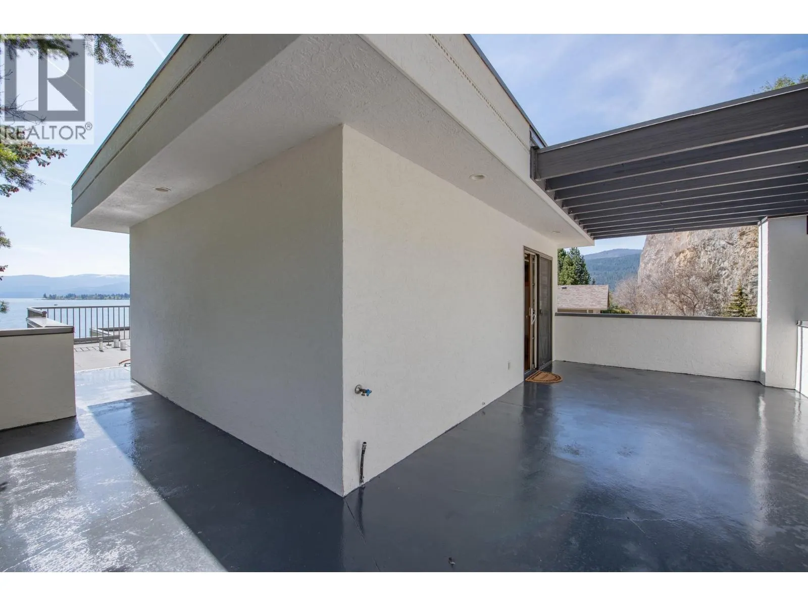 100 Kestrel Place Unit# 12