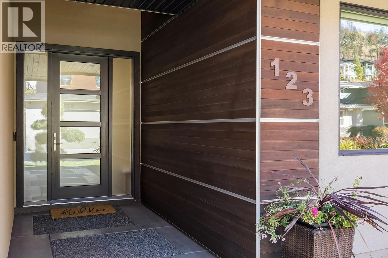 123 Split Pine Court