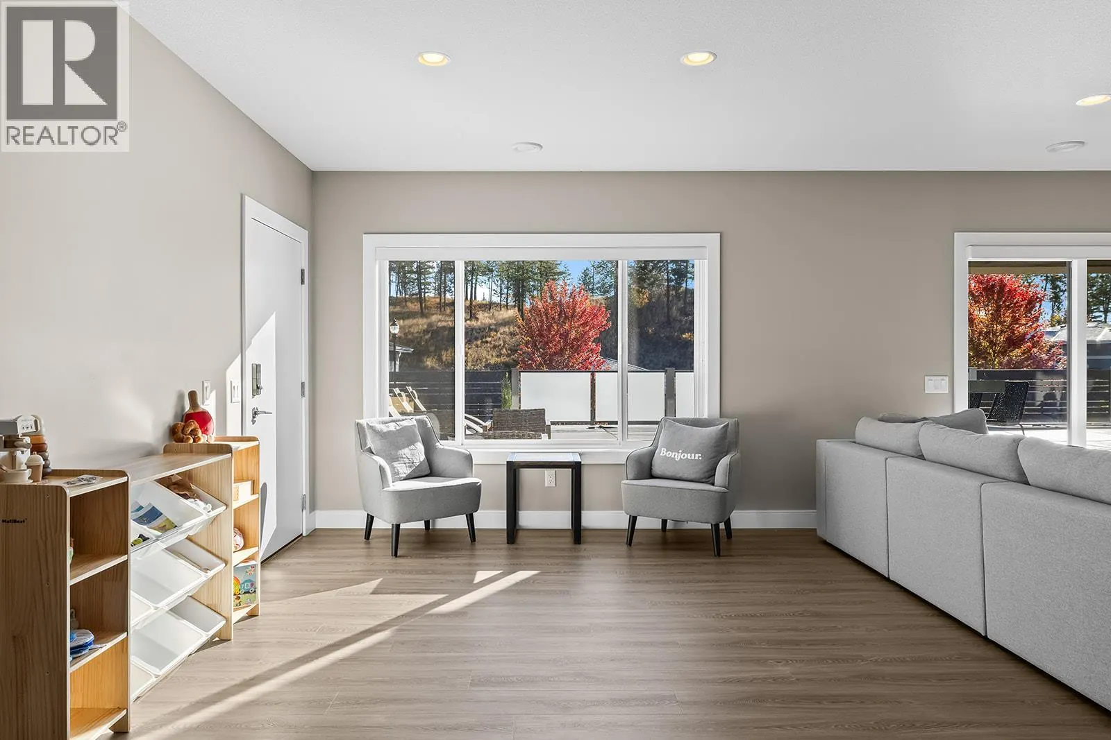123 Split Pine Court