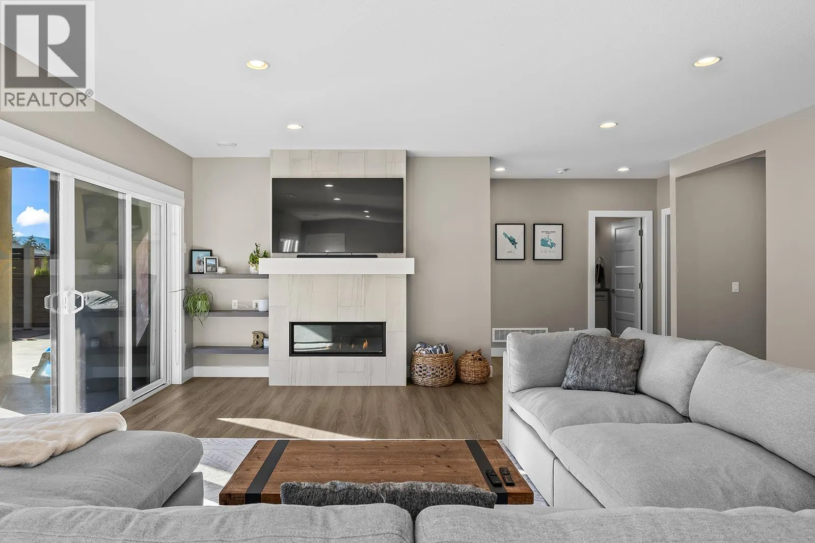123 Split Pine Court