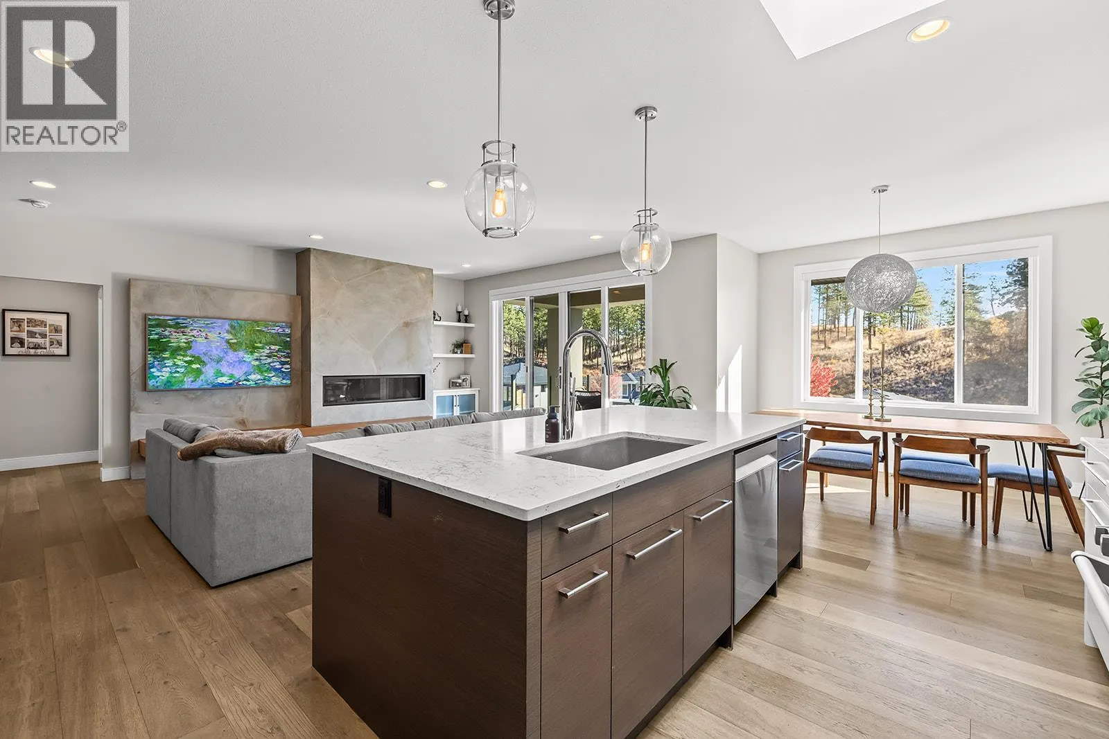 123 Split Pine Court