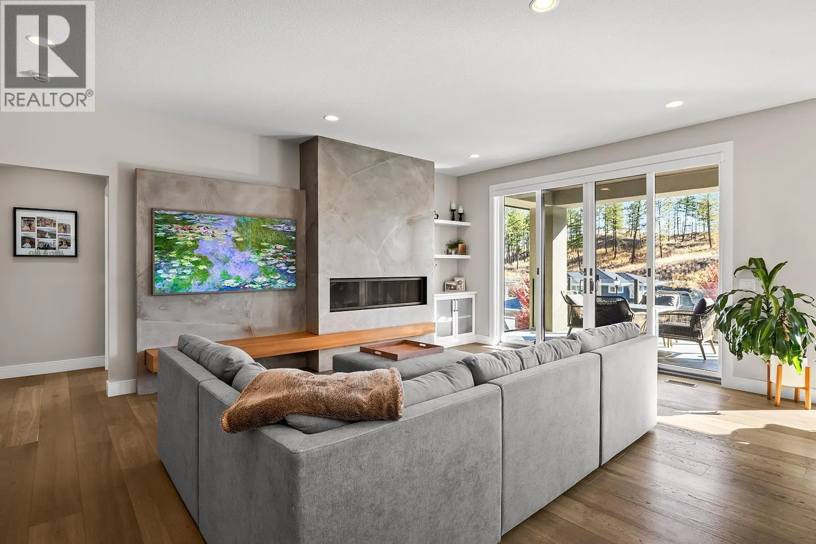 123 Split Pine Court