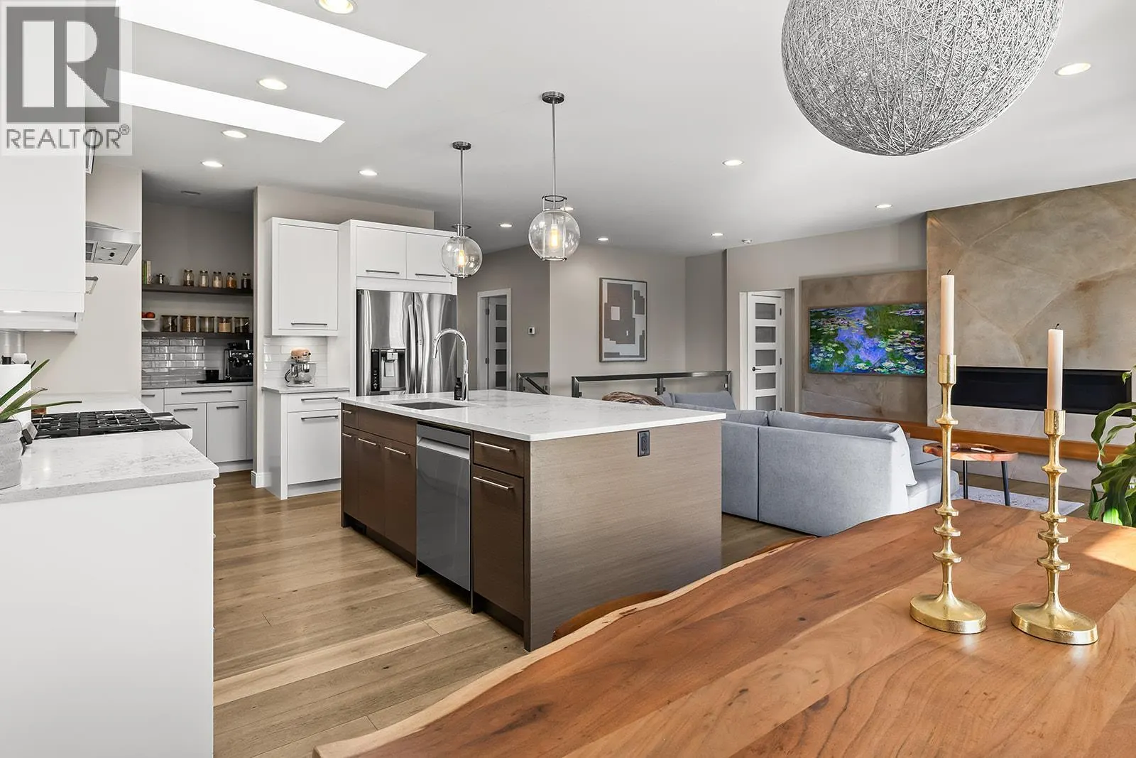 123 Split Pine Court