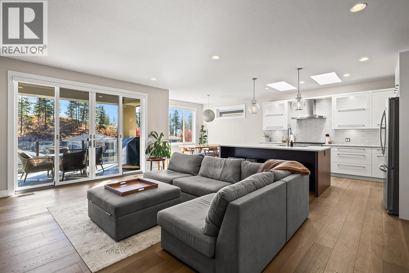 123 Split Pine Court