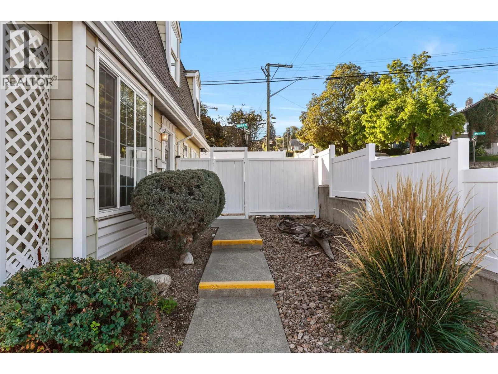423 1ST Avenue Unit# 7