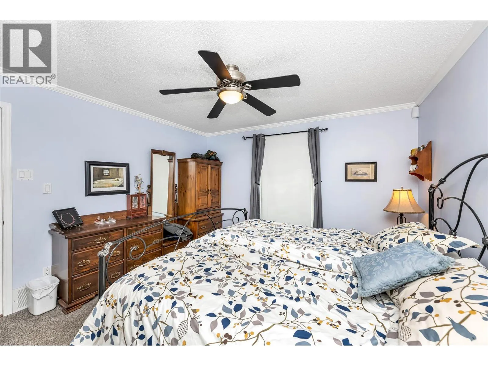6463 Blue Jay Road