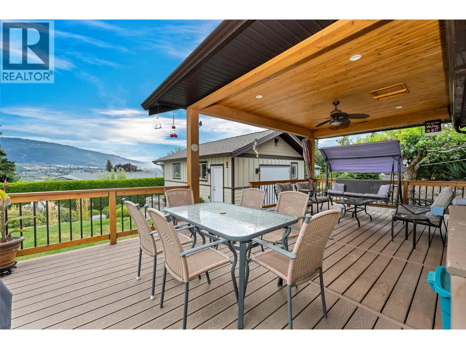 6463 Blue Jay Road