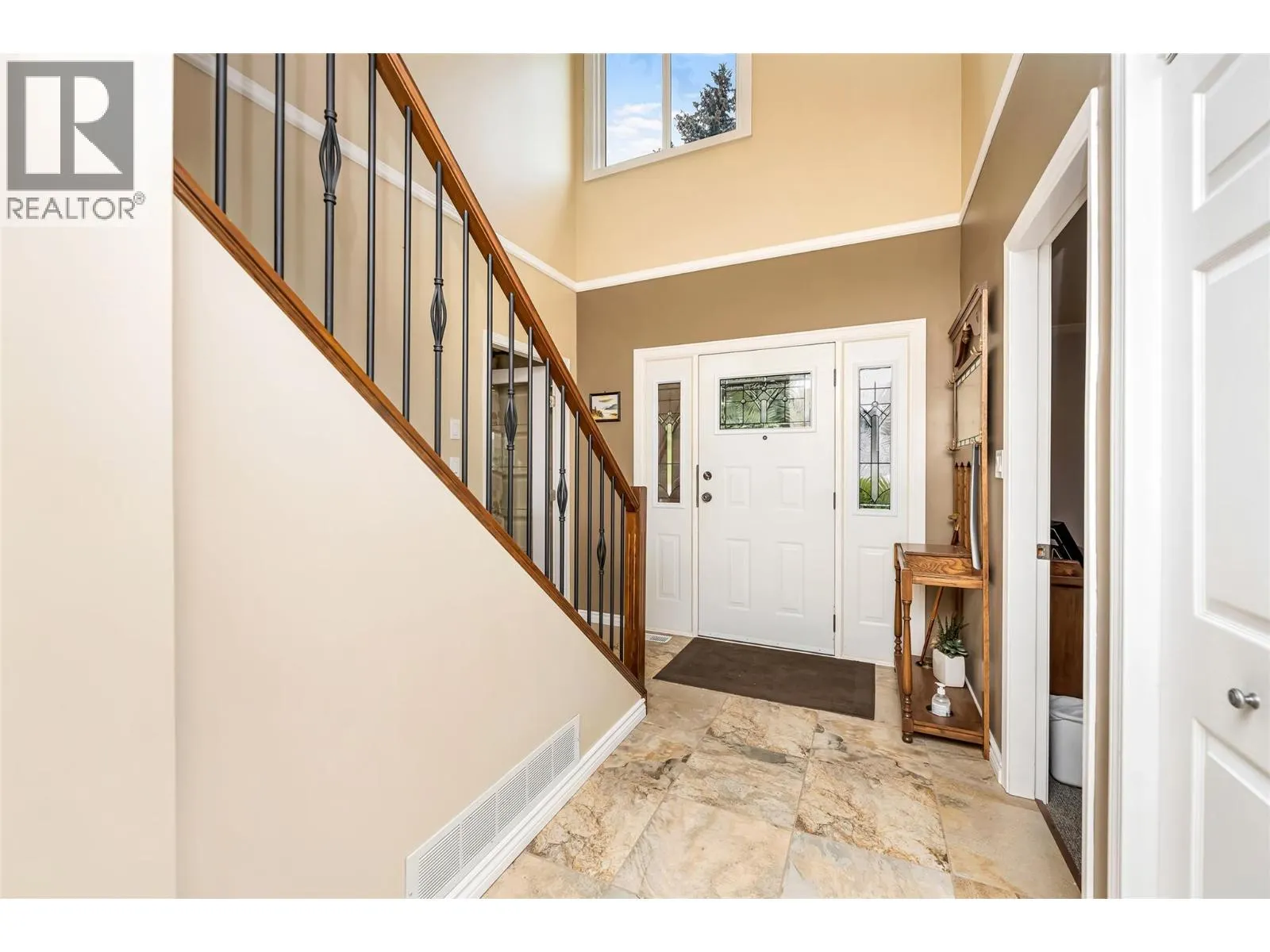 6463 Blue Jay Road