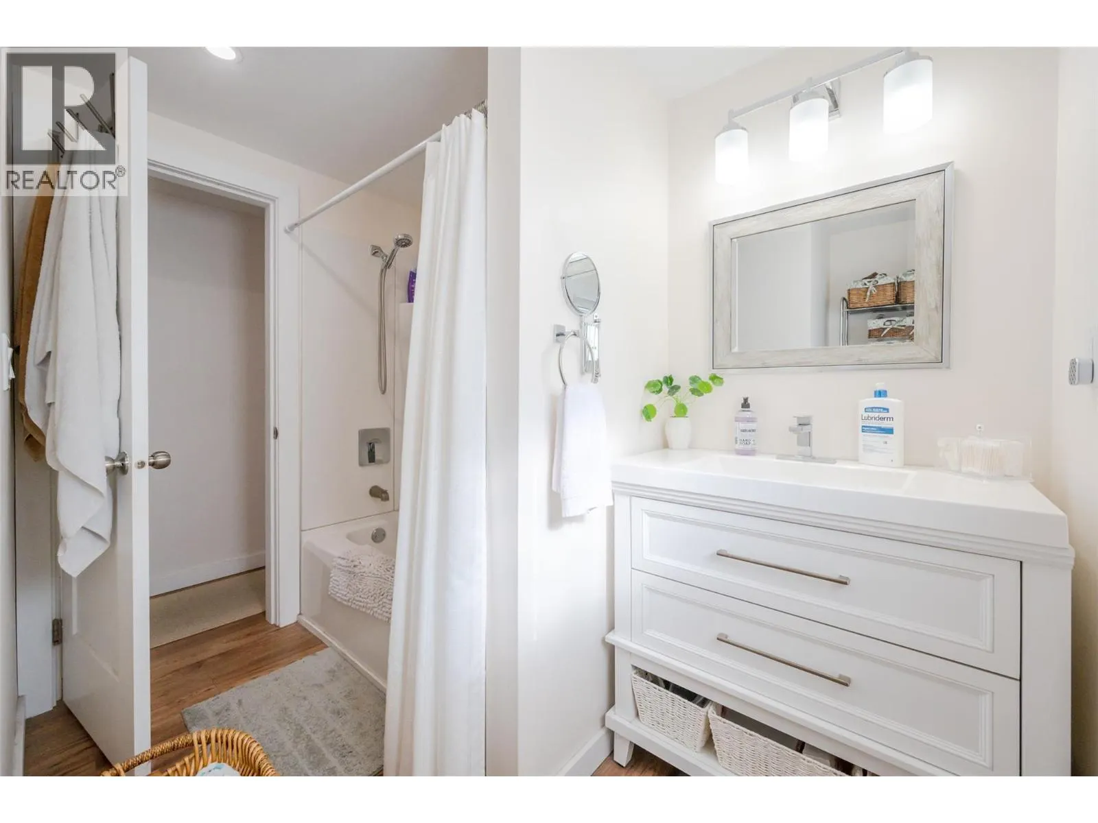 201 RIVA RIDGE EST Unit# 23