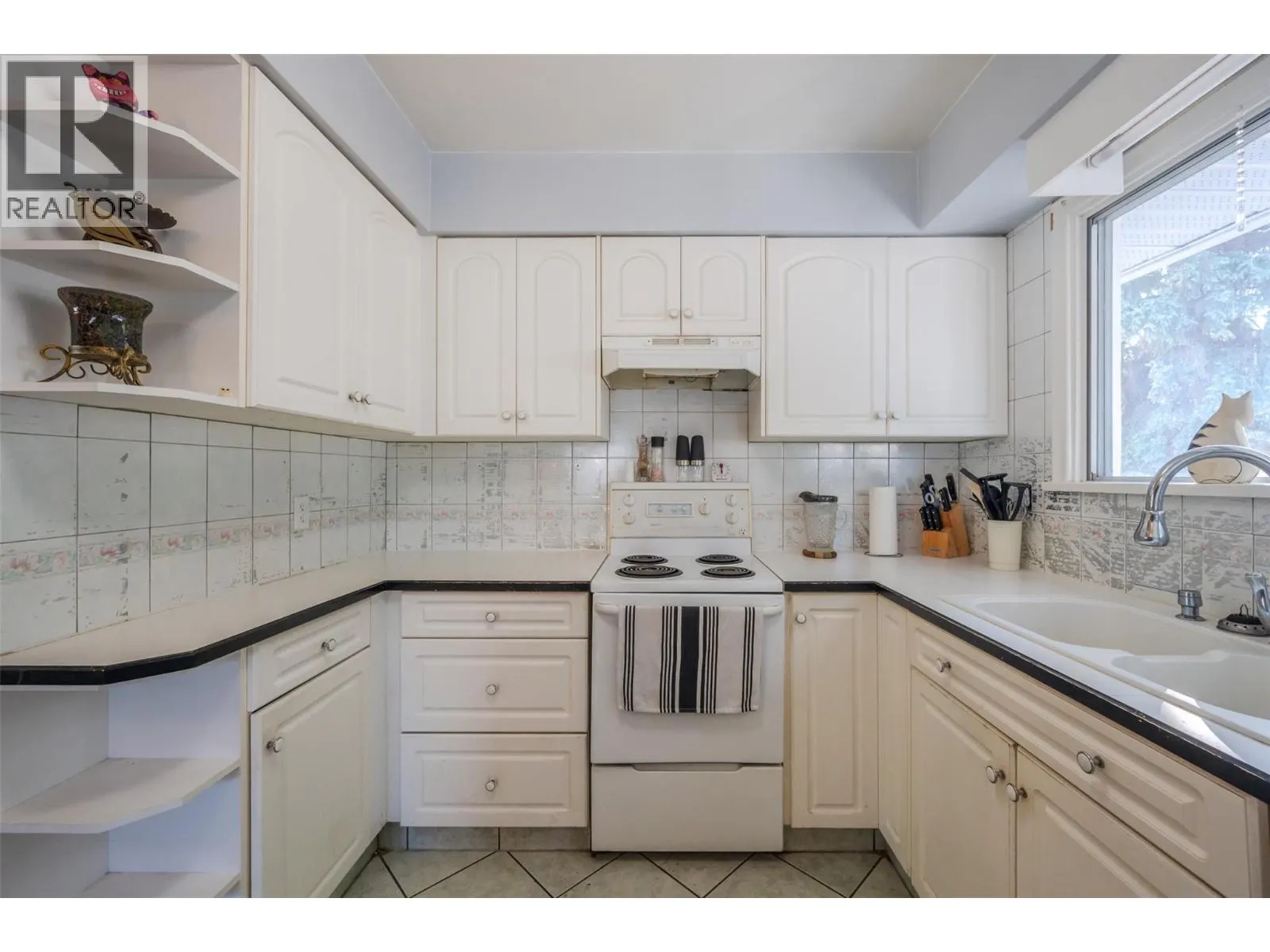 1138 Forestbrook Drive