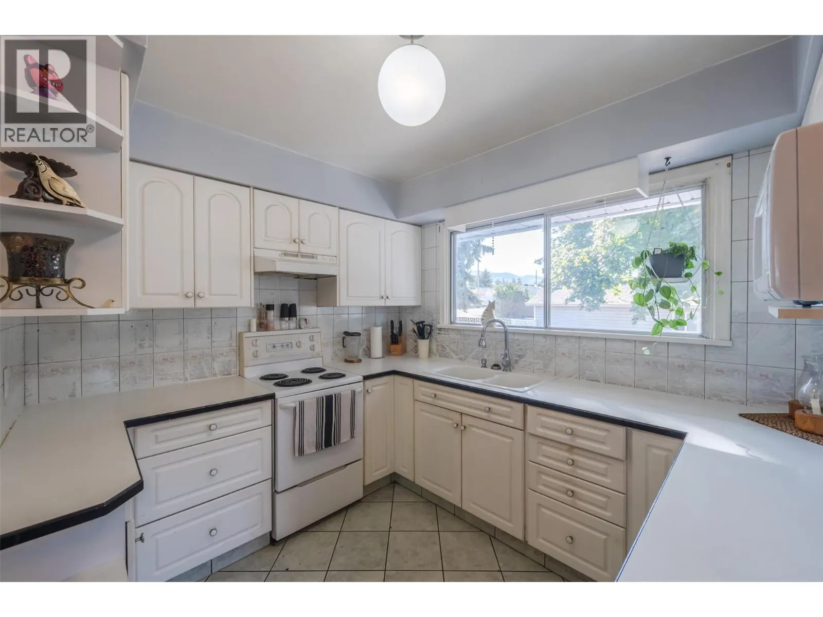 1138 Forestbrook Drive