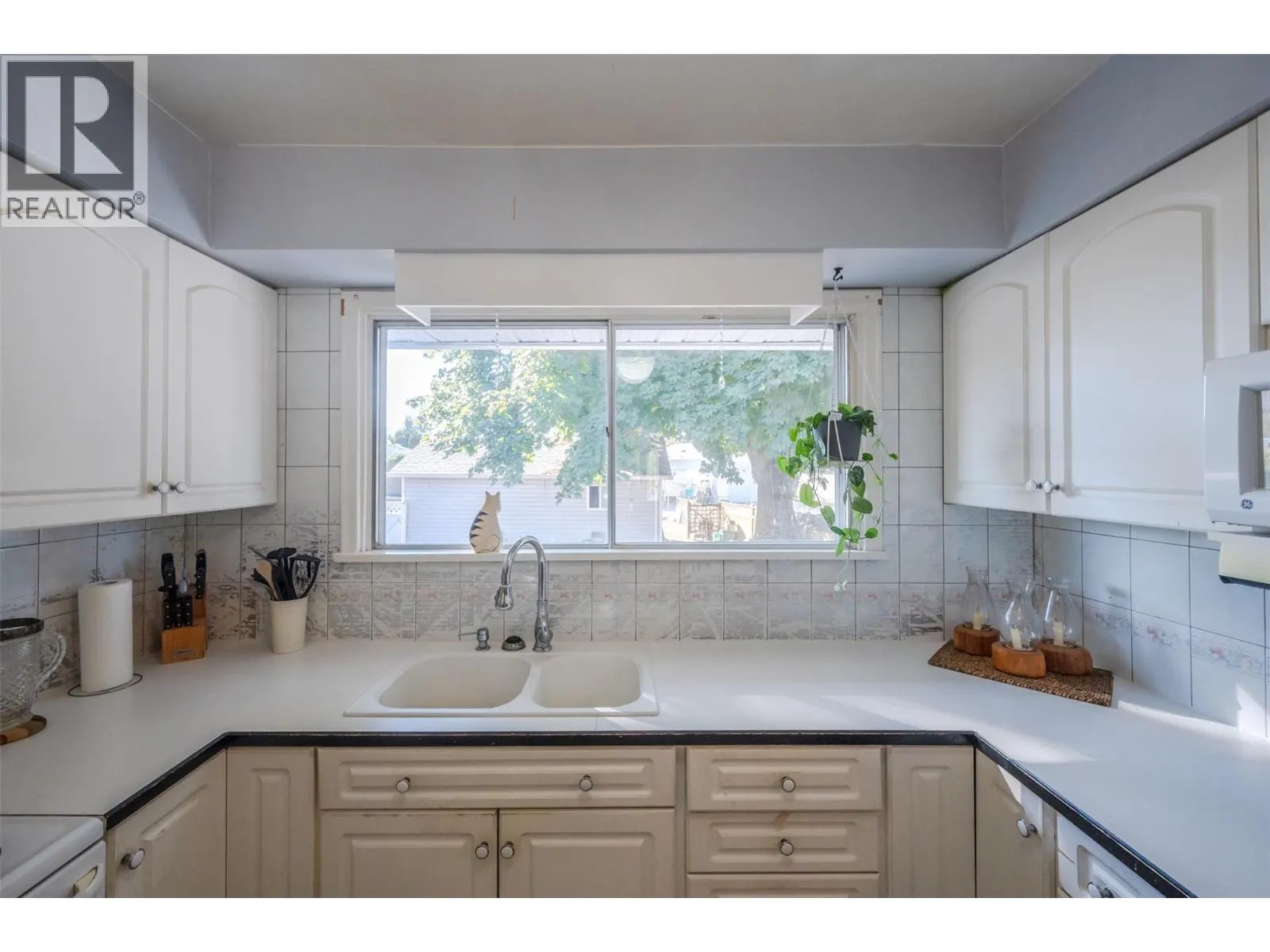 1138 Forestbrook Drive