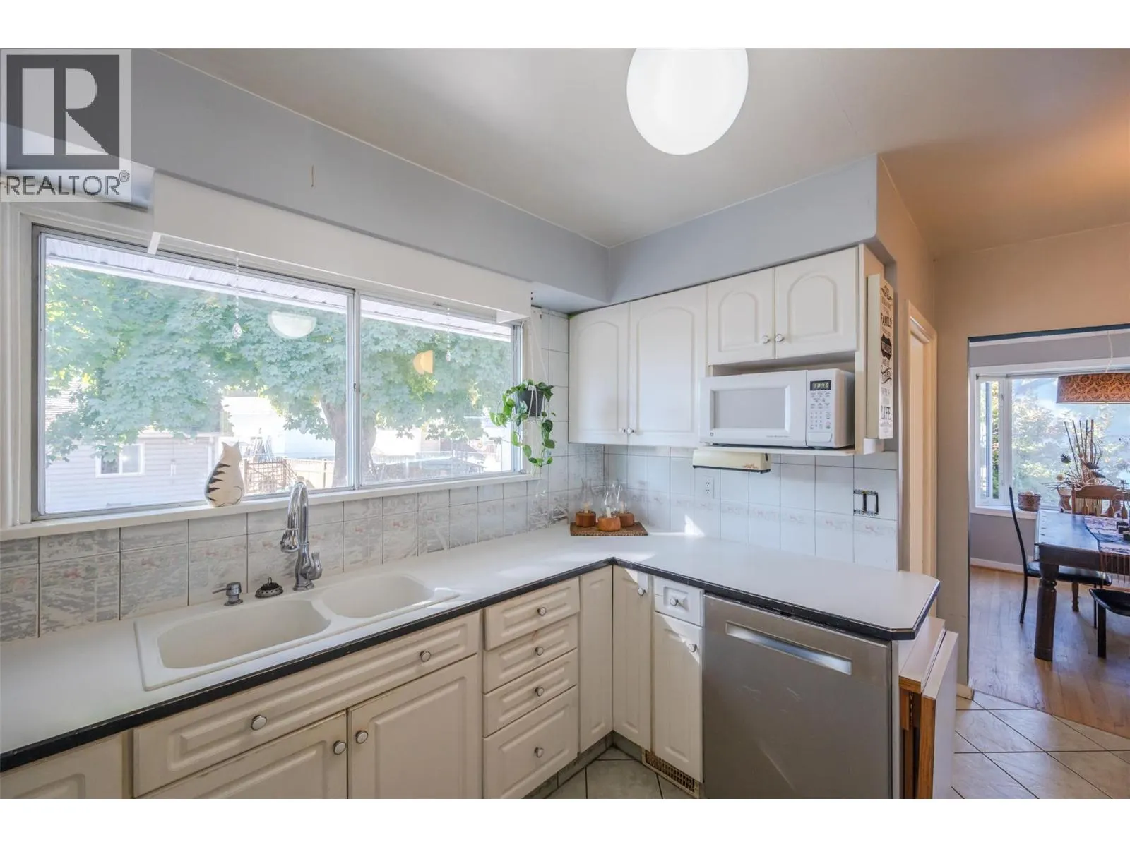 1138 Forestbrook Drive