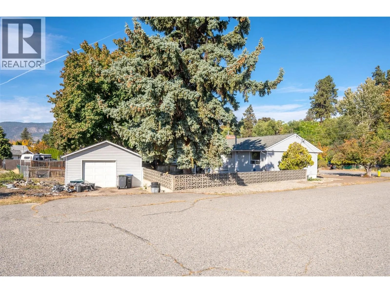 1138 Forestbrook Drive
