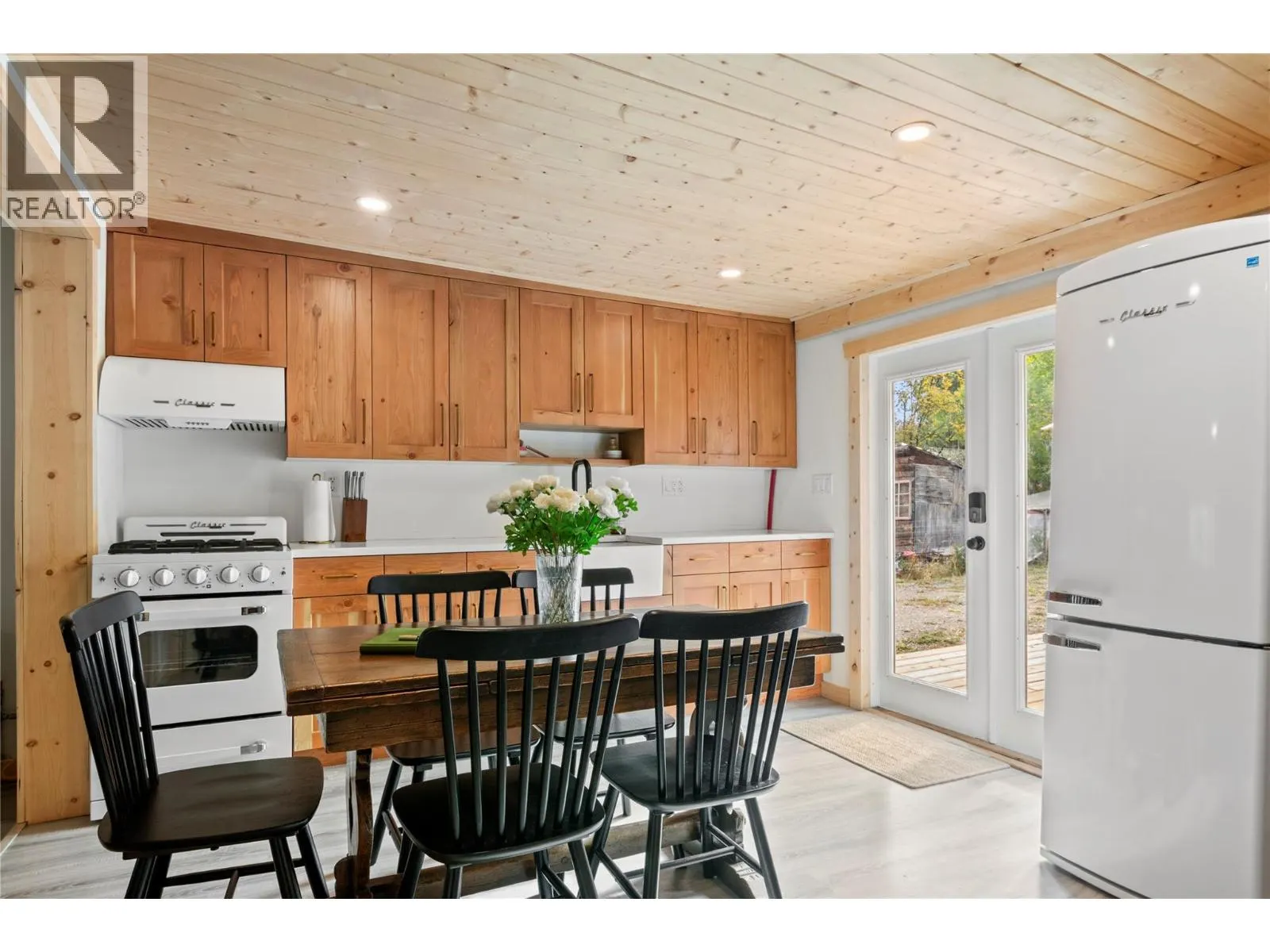 169 6th Street