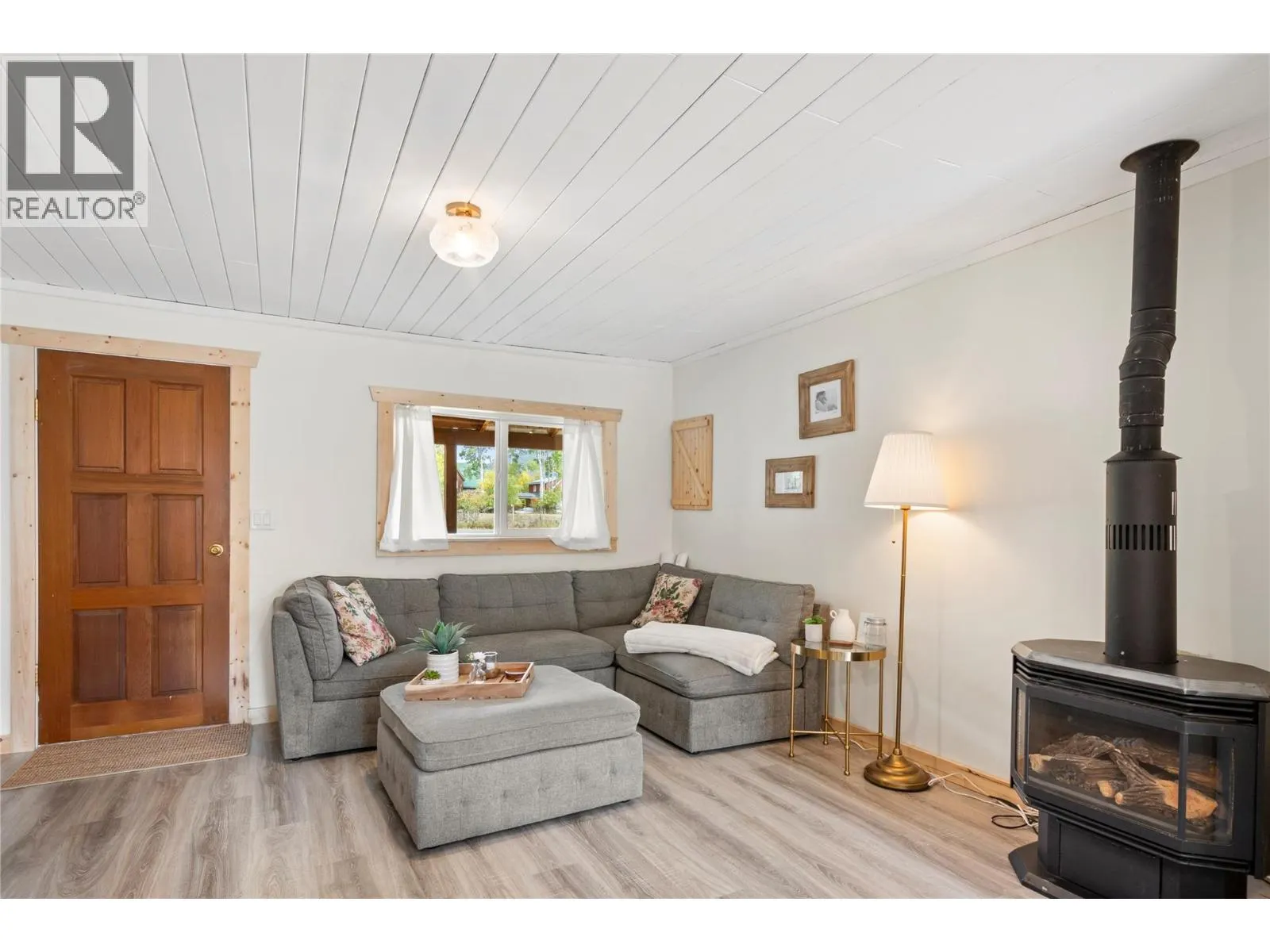 169 6th Street