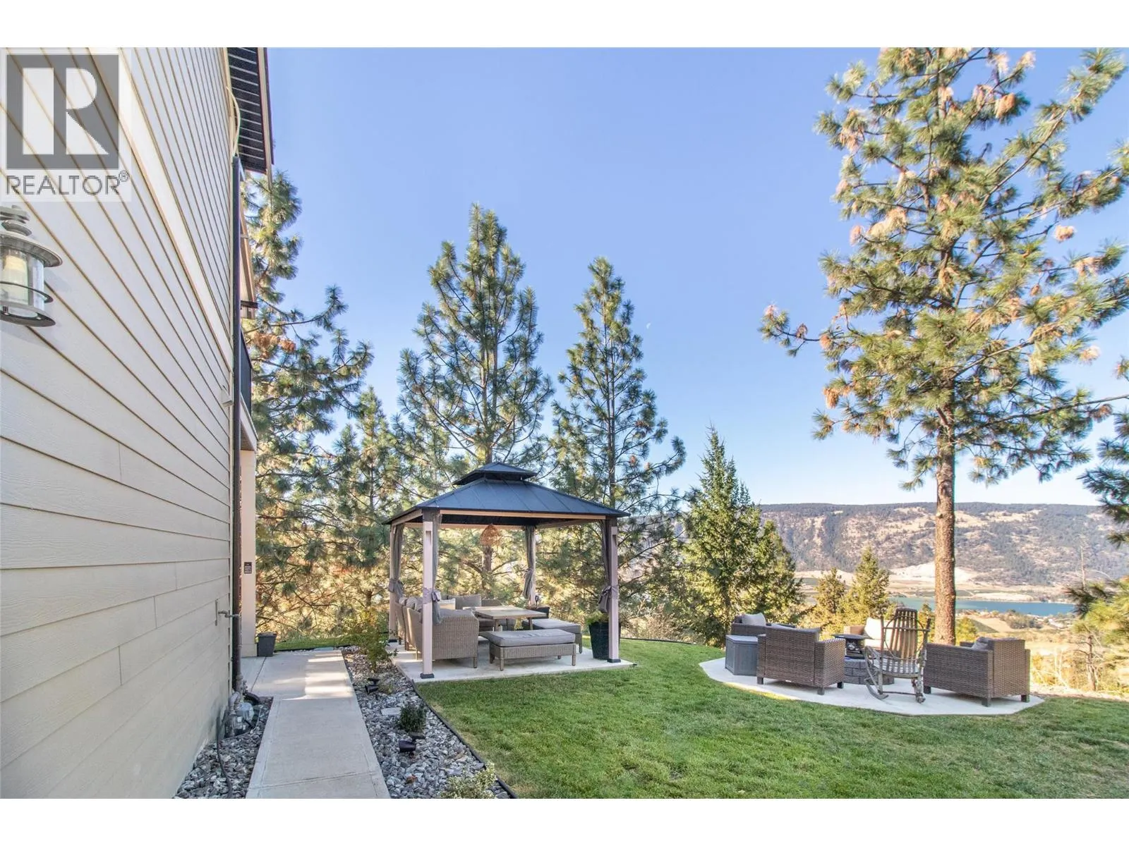 5532 Oyama Lake Road