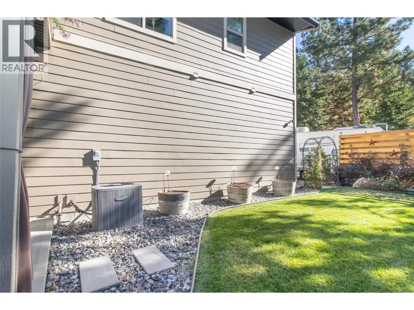 5532 Oyama Lake Road