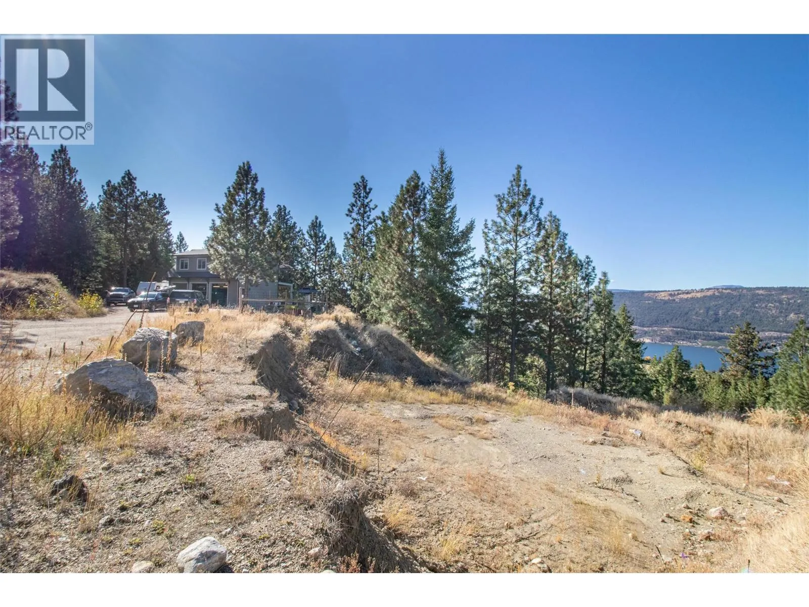 5532 Oyama Lake Road